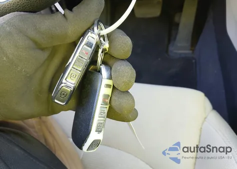 2021 Kia K5 Lxs z USA, uszkodzony, nr VIN 5XXG14J2XMG014687